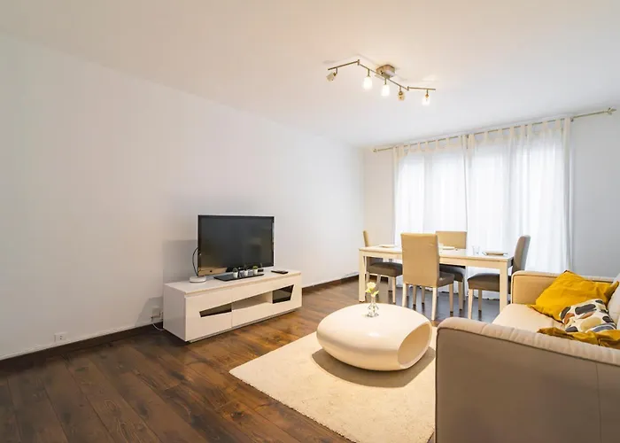 Joli Le + Parking * Reims